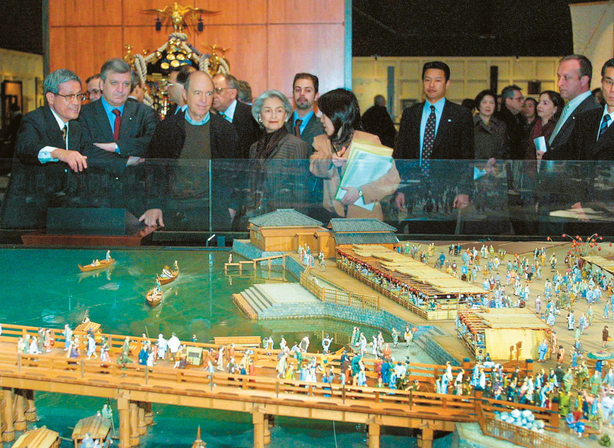 Σημίτης, ανέκδοτες ιστορίες και παρασκήνιο 30 χρόνια μετά: Πώς κατάφερε να κερδίσει τη μάχη της διαδοχής του Ανδρέα Παπανδρέου 