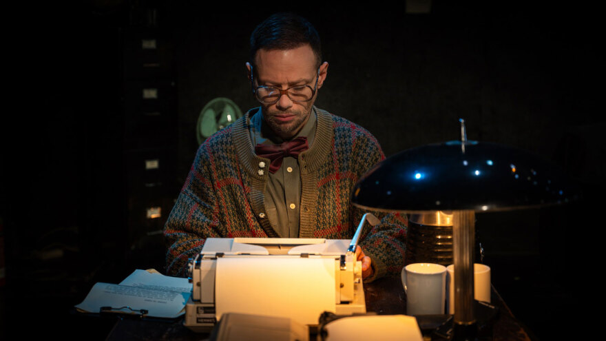 «Αντιγόνη» του Σοφοκλή Σκηνοθεσία: Θανάσης Σαράντος