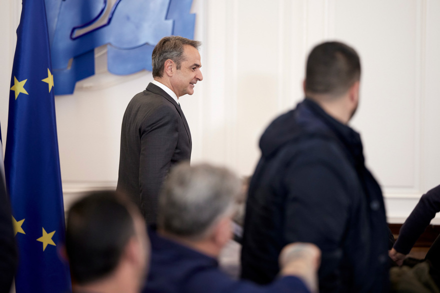 Σε εξέλιξη η συνάντηση Μητσοτάκη με τους αγρότες: Δεν έχω την απαίτηση να συμφωνήσουμε σε όλα, αλλά να μπει τέλος σε μία περίοδο μεγάλης έντασης