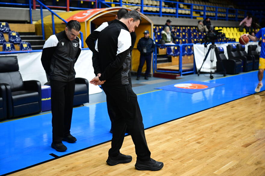 Αναβλήθηκε ο αγώνας του Περιστερίου με τη Σαραγόσα λόγω της κακοκαιρίας στην Αττική: Στάζει νερά η οροφή του κλειστού