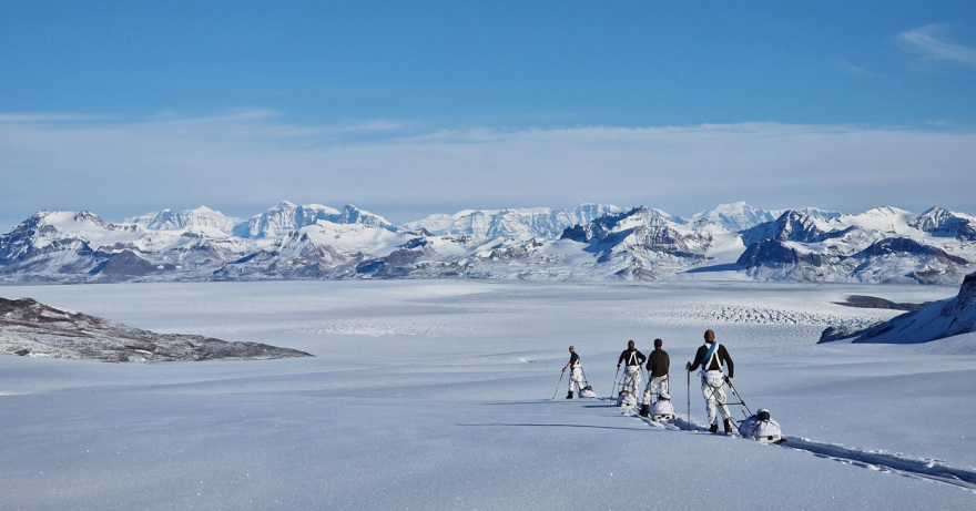 Συνεχίζεται η ανάπτυξη στρατού στη Γροιλανδία: Και τις ειδικές δυνάμεις στέλνει η Δανία, δείτε φωτογραφίες