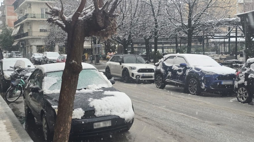 Εντυπωσιακές εικόνες και βίντεο από τις χιονοπτώσεις, στα λευκά από την Πελοπόννησο μέχρι τα ορεινά της Θεσσαλονίκης