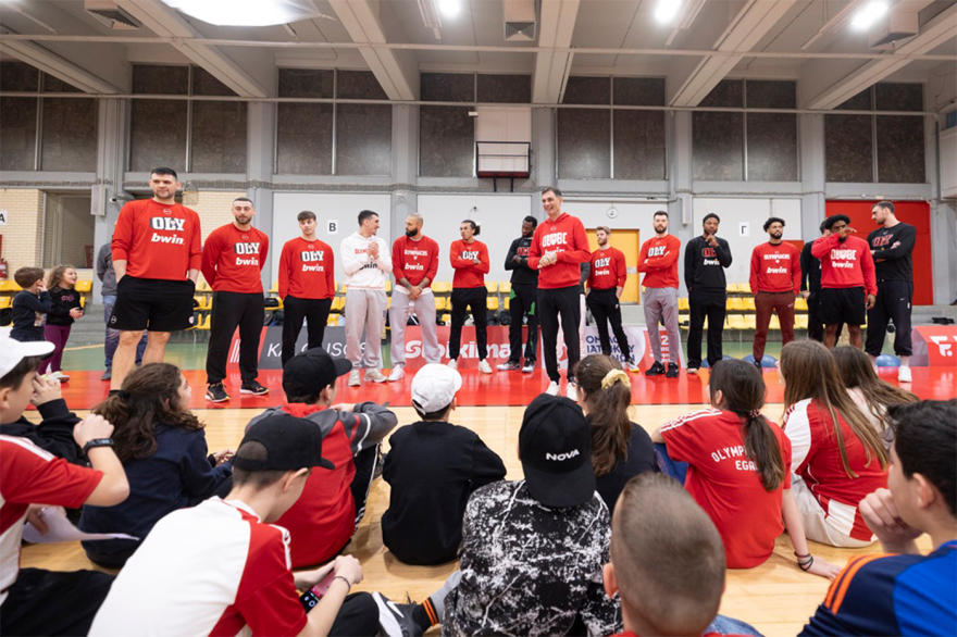 Η Nova και η ΚΑΕ Ολυμπιακός δημιουργούν εμπειρίες έμπνευσης για παιδιά και εφήβους