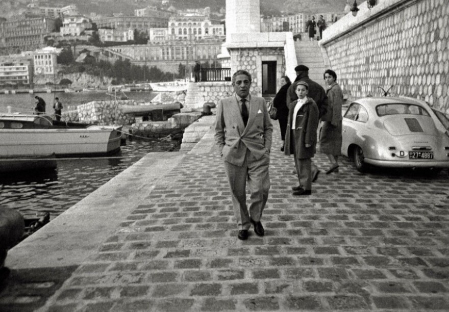 onasis_-psifiaki_vivithiki_-_monte_carlo