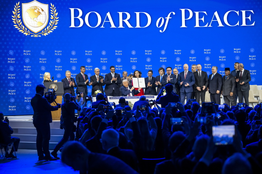 Ο Τραμπ παρουσίασε το Συμβούλιο Ειρήνης, 19 χώρες υπέγραψαν την ένταξή τους - Μόνο Ουγγαρία και Βουλγαρία από την ΕΕ