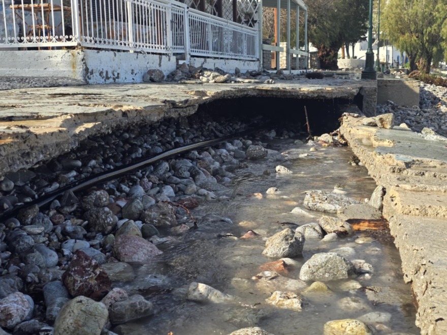 Σε κατάσταση έκτακτης ανάγκης η Τήλος, καταστροφές από την κακοκαιρία, δείτε φωτογραφίες