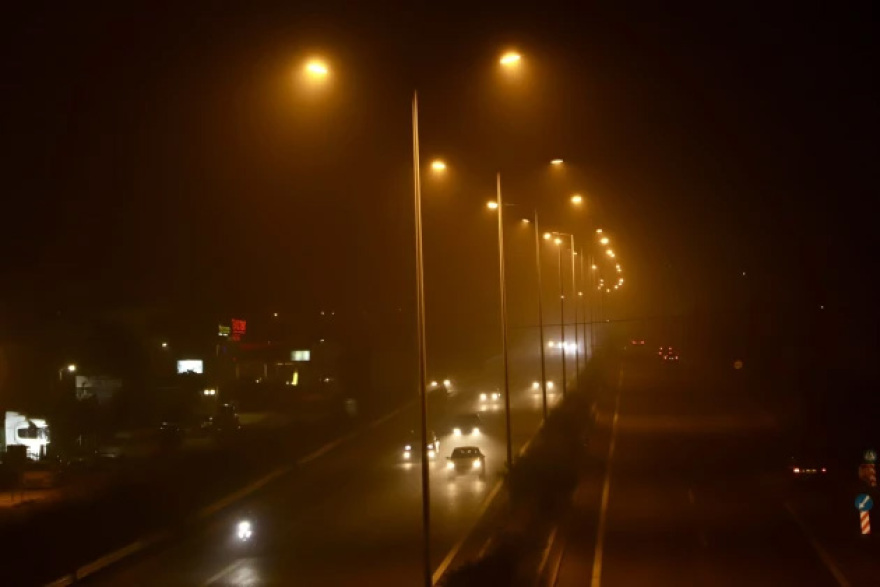 Η αφρικανική σκόνη σκέπασε το Ηράκλειο στην Κρήτη, δείτε φωτογραφίες