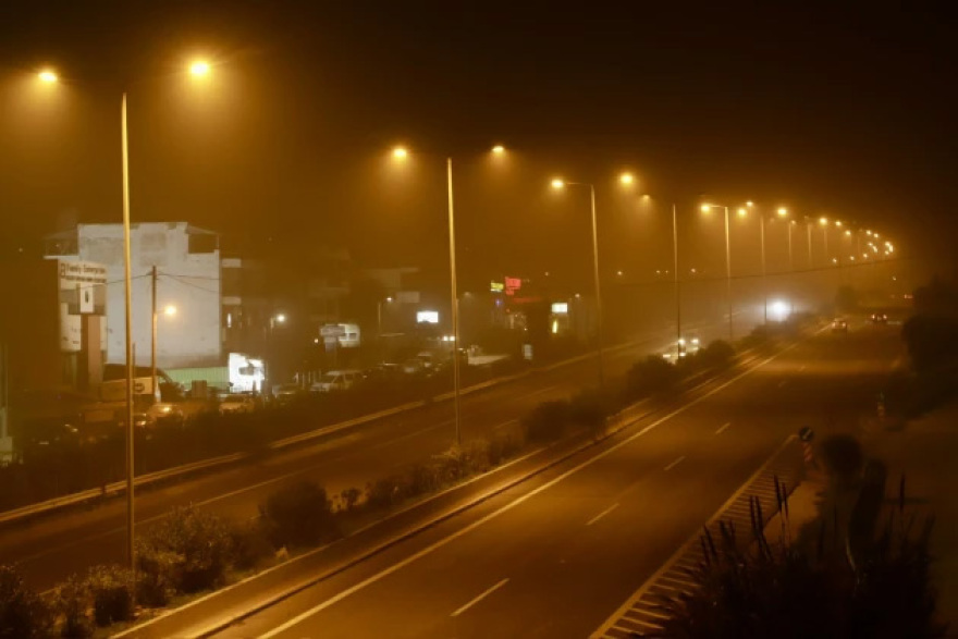 Η αφρικανική σκόνη σκέπασε το Ηράκλειο στην Κρήτη, δείτε φωτογραφίες