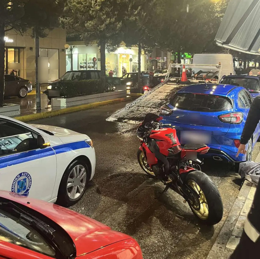 «Σήκωσα σούζα και φταίω»: Ταυτοποιήθηκε 22χρονος που έκανε επικίνδυνους ελιγμούς με μηχανή, βίντεο και φωτογραφίες