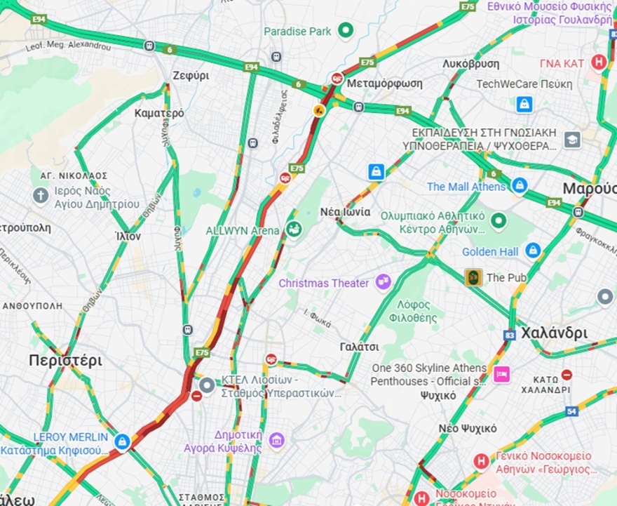 Κίνηση στους δρόμους:  Στο «κόκκινο» ο Κηφισός λόγω τροχαίων, ταλαιπωρία για τους οδηγούς