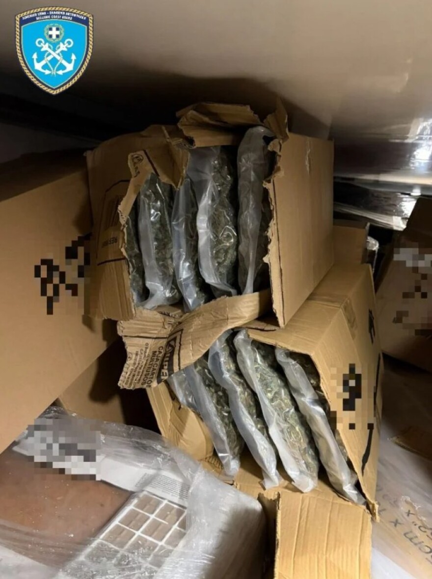 Κατασχέθηκαν πάνω από 155 κιλά ναρκωτικών στο λιμάνι της Πάτρας, δύο συλλήψεις από το Λιμενικό