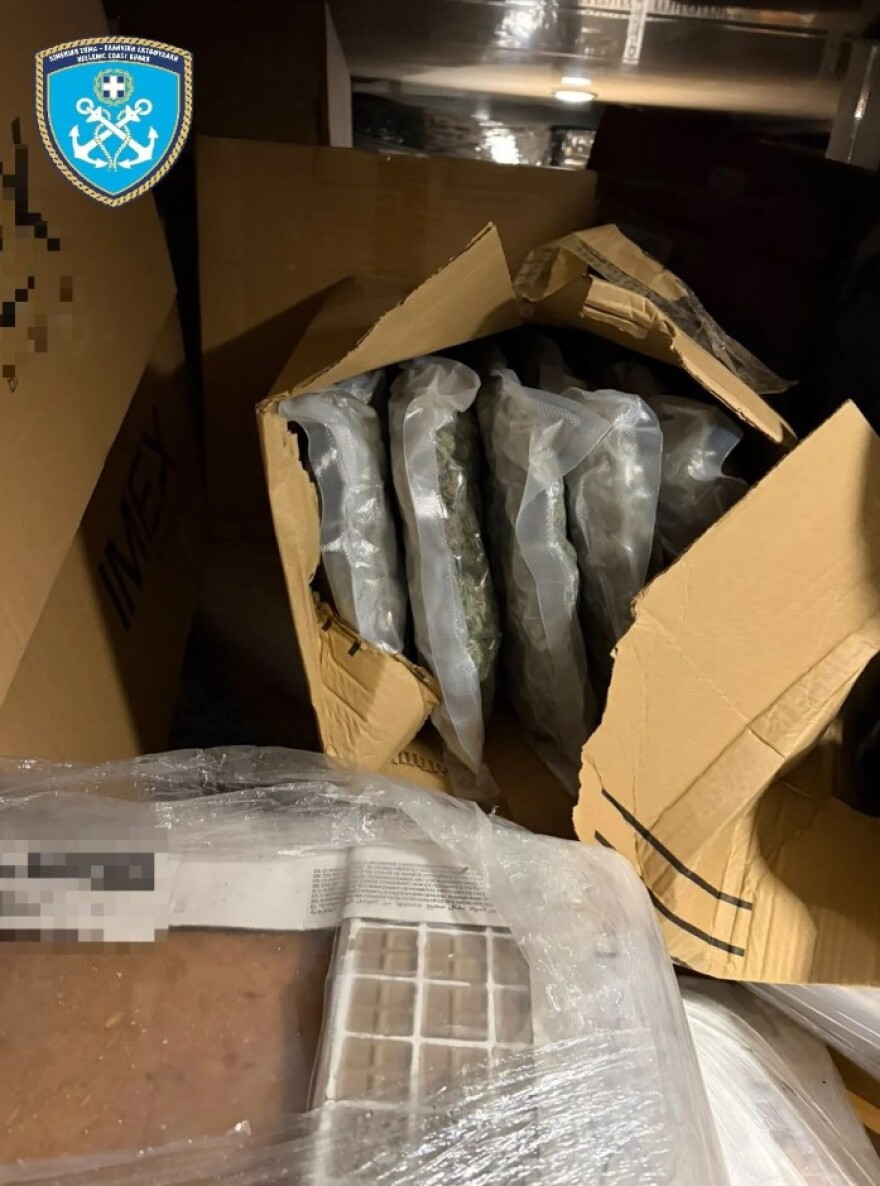 Κατασχέθηκαν πάνω από 155 κιλά ναρκωτικών στο λιμάνι της Πάτρας, δύο συλλήψεις από το Λιμενικό