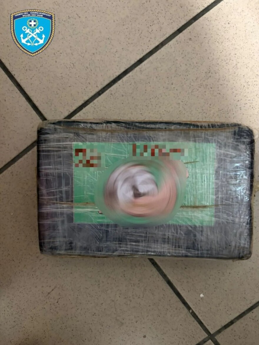 Κατασχέθηκαν πάνω από 155 κιλά ναρκωτικών στο λιμάνι της Πάτρας, δύο συλλήψεις από το Λιμενικό