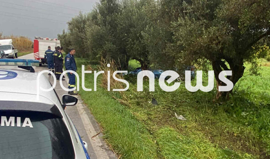 Αυτοκίνητο καρφώθηκε σε ελιές στην Ηλεία, στο νοσοκομείο 19χρονος