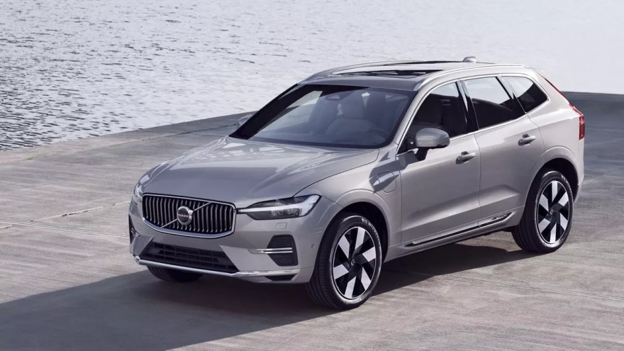 250605133941_volvo_xc60_plug-in