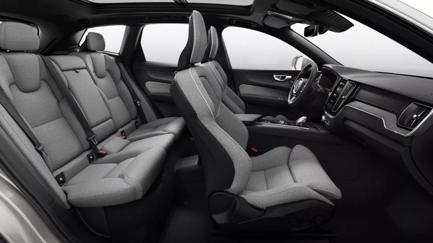 250605133945_volvo_xc60_plug-in