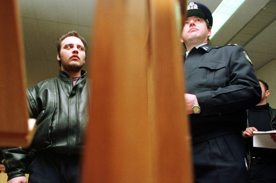 Αντώνης Δαγκλής, ο δράκος με το πριόνι που τεμάχιζε ιερόδουλες και κρεμάστηκε στο κελί 33