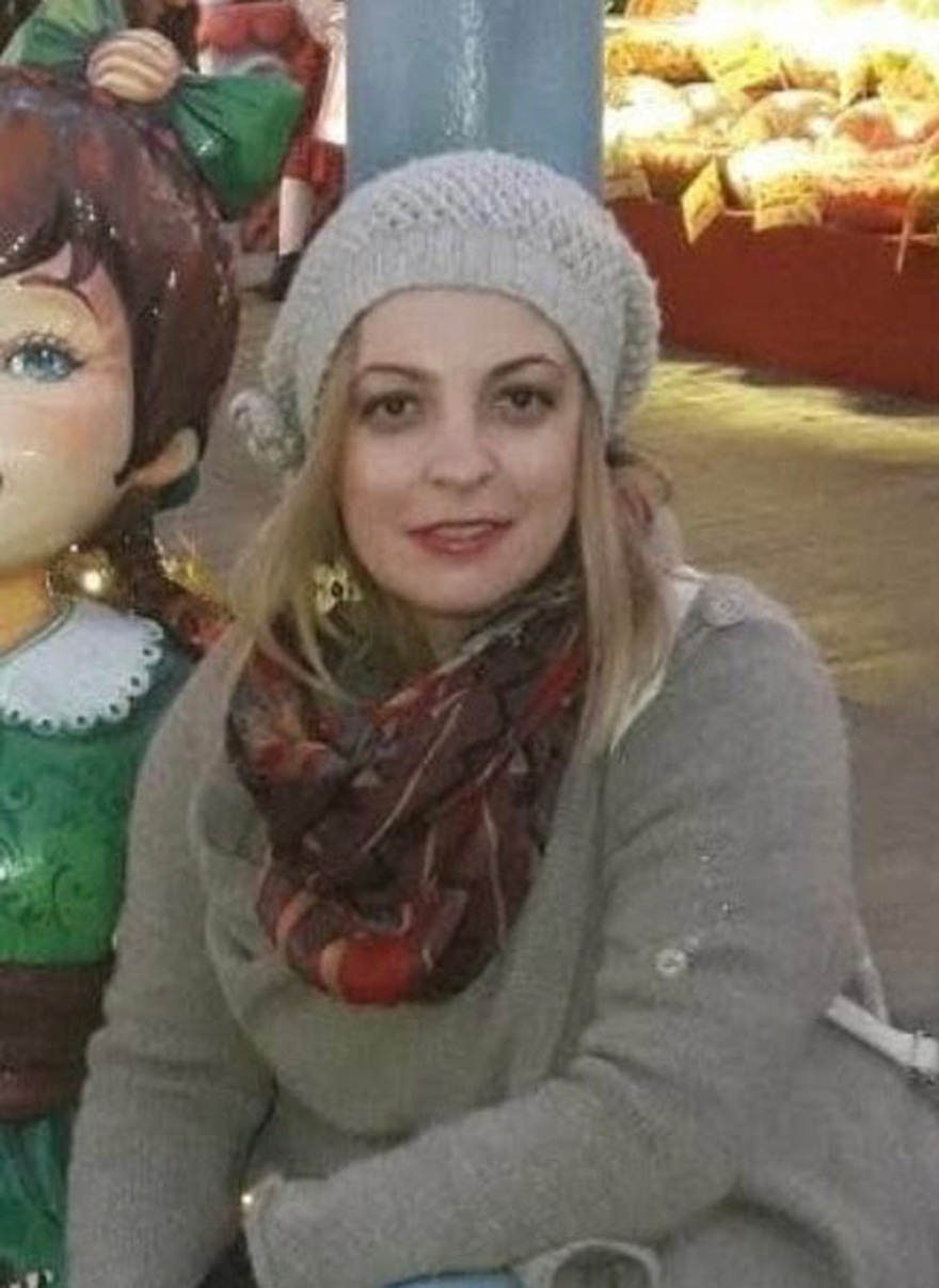 Θρήνος για τις 5 εργάτριες που χάθηκαν στο εργοστάσιο της Βιολάντα, οι τελευταίες φωτογραφίες από την κοπή της πίτας λίγες ώρες πριν