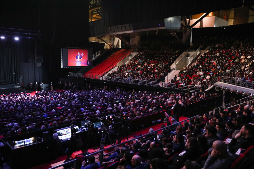 Κουτσούμπας στο 22ο Συνέδριο: Το ΚΚΕ θα τα καταφέρει, γιατί έχει ρίζες στο λαό