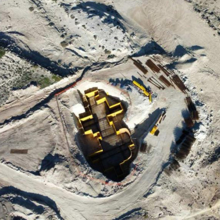 Διορία ενός μήνα για πλήρη αποκατάσταση του χώρου έδωσε το ΥΠΕΝ στην εταιρεία που είχε σκάψει το Σαρακήνικο για να χτίσει το 5στερο ξενοδοχείο έκτρωμα