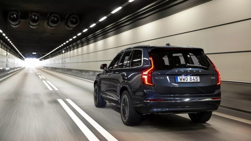 _11118130919_vovlo-xc90__2_