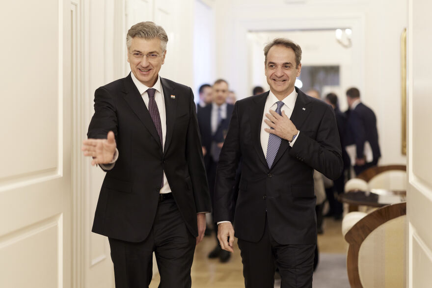 Συνάντηση Μητσοτάκη - Πλένκοβιτς στο Ζάγκρεμπ: Συζήτησαν διμερή και ευρωπαϊκά ζητήματα