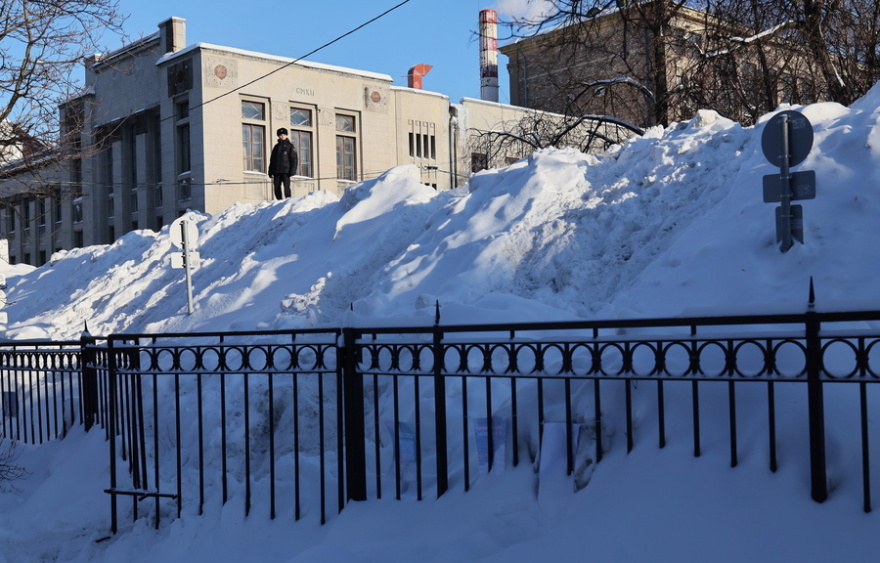 Ιστορική χιονόπτωση στη Μόσχα: Η σφοδρότερη των τελευταίων 200 και πλέον ετών