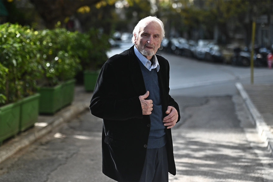 Ο Νικήτας Τσακίρογλου στον Δανίκα: Η καρδιά είναι μονογαμική, αλλά το σώμα πολυγαμικό - Η Χρυσούλα θα γίνει καλά με τη θρησκεία, όχι με την επιστήμη