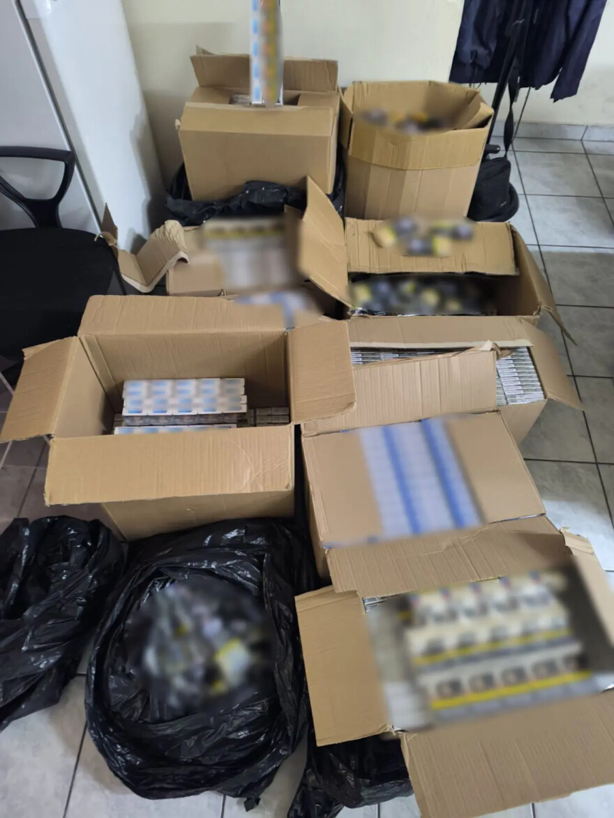 Συνελήφθησαν τρία άτομα για λαθραία καπνικά προϊόντα στο Περιστέρι