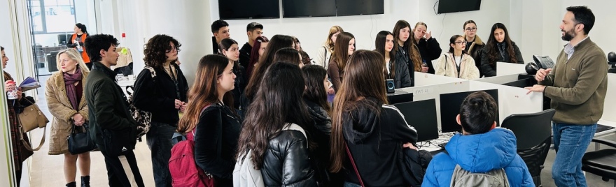 Το 1ο Γυμνάσιο Μεταμόρφωσης Αττικής «τύπωσε» το δικό του Πρώτο Θέμα