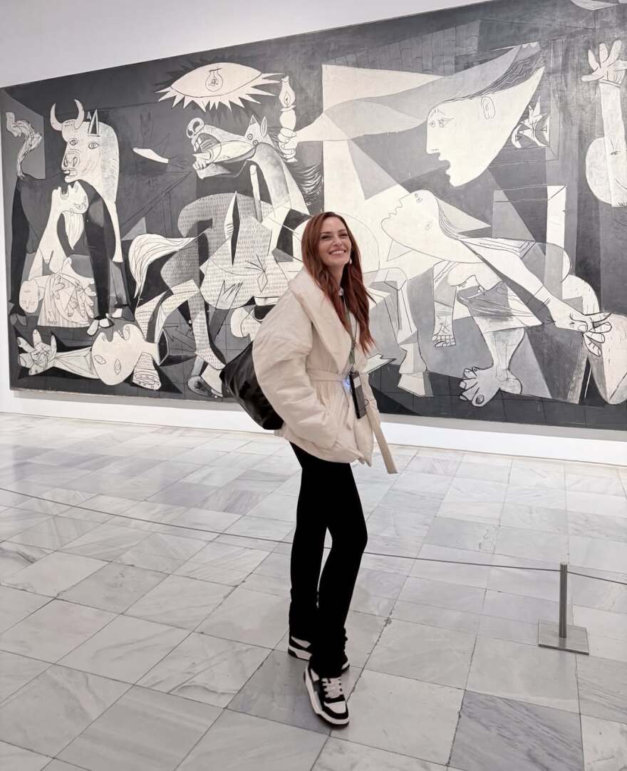 Η Σίσσυ Χρηστίδου ταξίδεψε στην Ισπανία «με μερικούς από τους αγαπημένους της ανθρώπους»