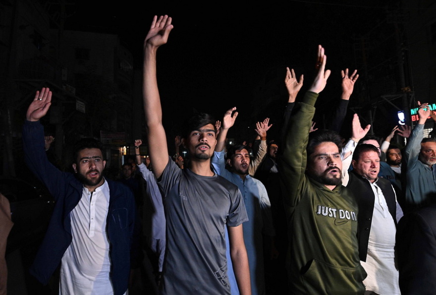 Πακιστάν: Το Ισλαμικό Κράτος ανέλαβε την ευθύνη για την επίθεση με τους 31 νεκρούς

