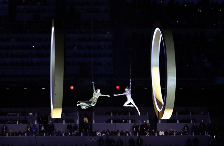 &Chi;&epsilon;&iota;&mu;&epsilon;&rho;&iota;&nu;&omicron;ί &Omicron;&lambda;&upsilon;&mu;&pi;&iota;&alpha;&kappa;&omicron;ί &Alpha;&gamma;ώ&nu;&epsilon;&sigmaf;: &Phi;ό&rho;&omicron;&sigmaf; &tau;&iota;&mu;ή&sigmaf; &sigma;&tau;&omicron;&nu; &Tau;&zeta;&iota;ό&rho;&tau;&zeta;&iota;&omicron; &Alpha;&rho;&mu;ά&nu;&iota;, &eta; &Mu;&alpha;&rho;ά&iota;&alpha; &Kappa;ά&rho;&epsilon;ϊ &xi;&epsilon;&sigma;ή&kappa;&omega;&sigma;&epsilon; &tau;&omicron; &Sigma;&alpha;&nu; &Sigma;ί&rho;&omicron;