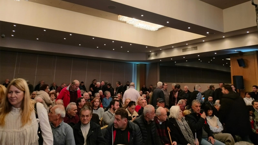 Τσίπρας: Στόχος μια κυβερνώσα αριστερή προοδευτική παράταξη - 7 ρήξεις για την περιφέρεια και «καρφί» για την Καρυστιανού 