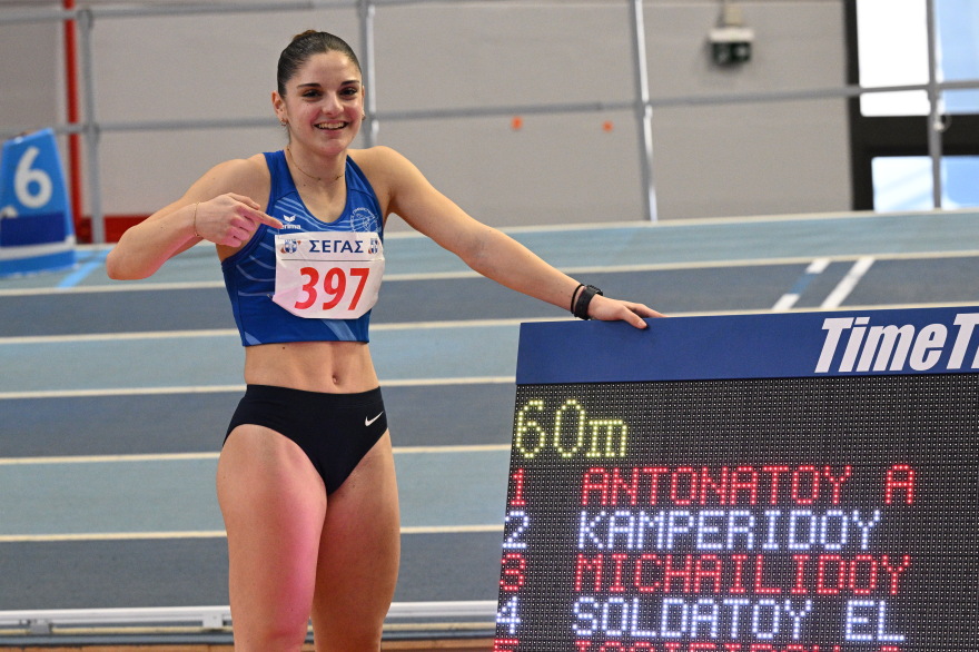 Στίβος: Πανελλήνιο ρεκόρ στα 60μ εμπόδια από την Μπακογιάννη, βίντεο 