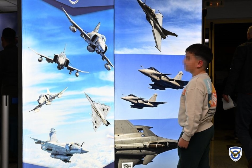 Πολεμική Αεροπορία: Προσομοιωτές αεροσκαφών F-16 και F-35 στο νέο λιμάνι Πατρών