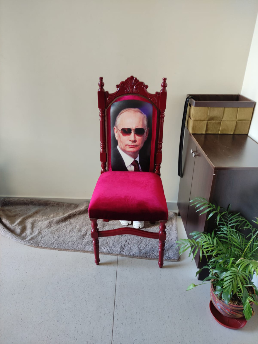 putin-tsigarades-_2_