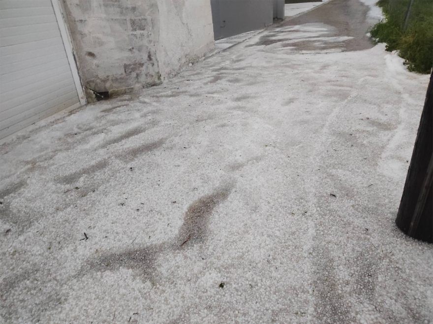 Έντονη χαλαζόπτωση και πλημμύρες στη Χίο, δείτε βίντεο και φωτογραφίες
