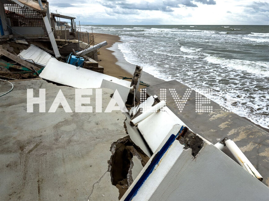 Σάρωσε Ηλεία και Αχαΐα η κακοκαιρία - Ανεμοστρόβιλος σήκωσε στέγαστρα, έσπασε τζαμαρίες, δρόμοι πλημμύρισαν
