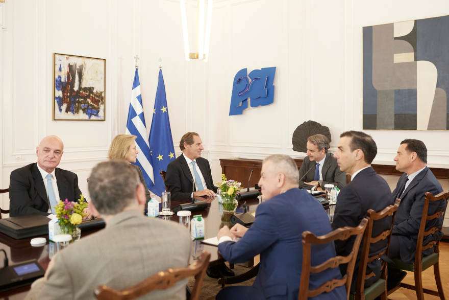 Μητσοτάκης για τη δωρεά από το Ίδρυμα Παύλου και Αλεξάνδρας Κανελλοπούλου: Σημαντική παρέμβαση εκατομμυρίων στο ΚΑΤ με τα 16.000 χειρουργεία τον χρόνο