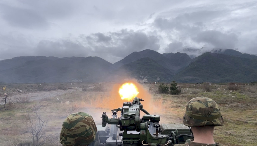 Εκπαιδευτικές βολές με Οπλικά Συστήματα Πεζικού, Δείτε βίντεο και φωτογραφίες