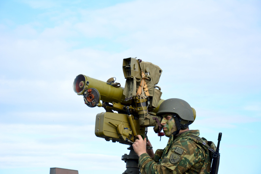 Εκπαιδευτικές βολές με Οπλικά Συστήματα Πεζικού, Δείτε βίντεο και φωτογραφίες