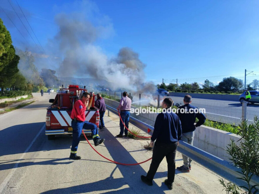 Πυρκαγιά σε όχημα στην Αθηνών-Κορίνθου, μόνο από την αριστερή λωρίδα η κυκλοφορία στο ρεύμα προς Κόρινθο