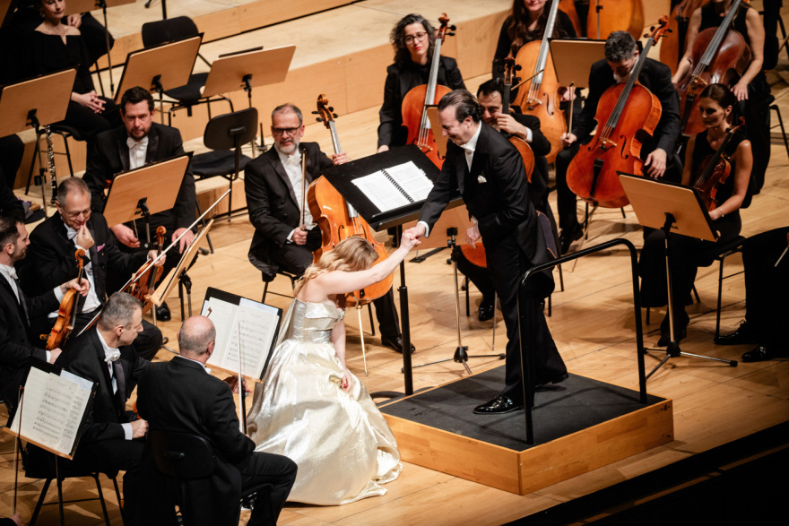 Με μεγάλη επιτυχία πραγματοποιήθηκε το μουσικό γκαλά «Ελπίδα και Αγάπη» για τη στήριξη της «ΕΛΠΙΔΑΣ», φωτογραφίες