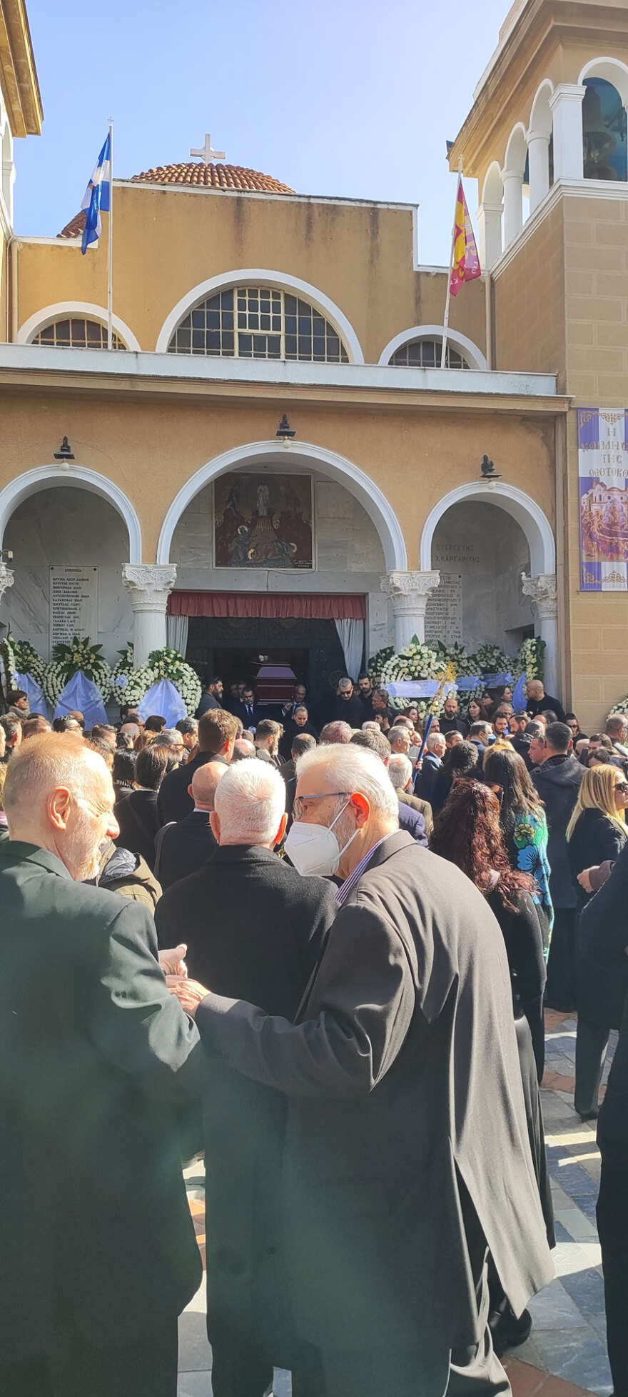 Σε κλίμα βαθιάς οδύνης το τελευταίο αντίο στον Γιώργο Γεράρδο, ιδρυτή του Πλαισίου