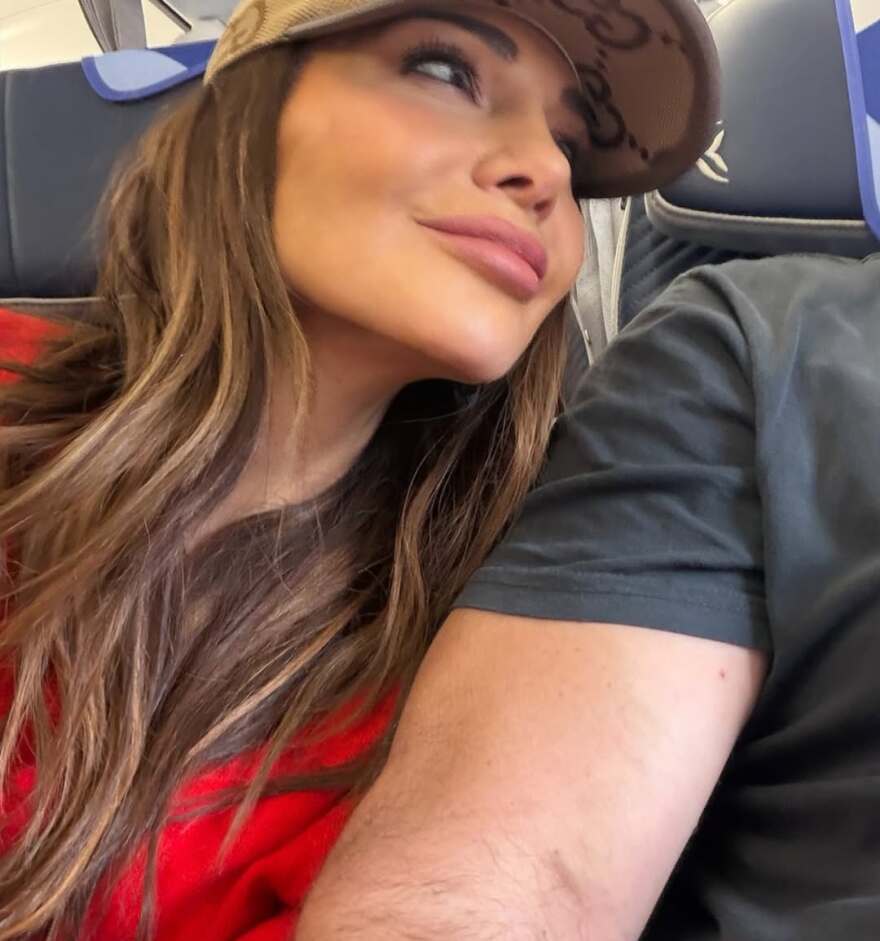 Η Δέσποινα Βανδή ανάρτησε στιγμιότυπα με τον Βασίλη Μπισμπίκη με αφορμή την Ημέρα του Αγίου Βαλεντίνου
