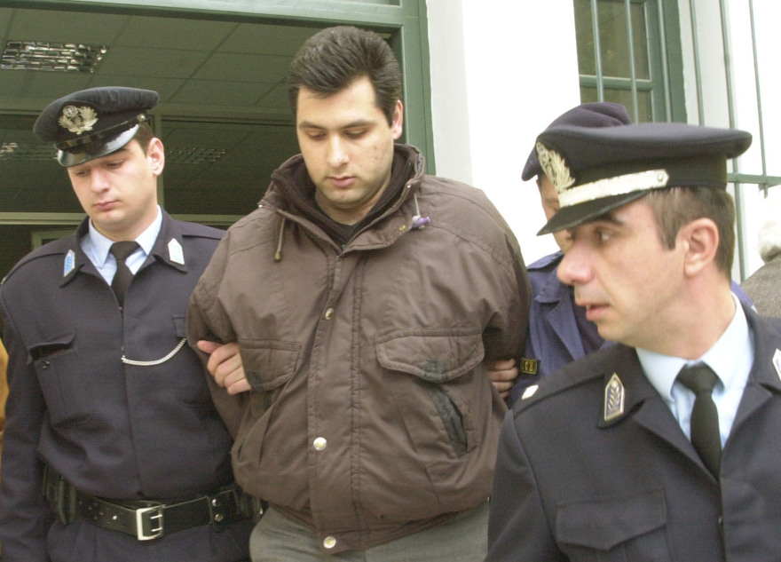 Οι serial killers στην Ελλάδα: Από τον Δράκο της Βουλιαγμένης, στον «άνθρωπο της καρπαζιάς» που ομολόγησε 6 δολοφονίες και 7 απόπειρες