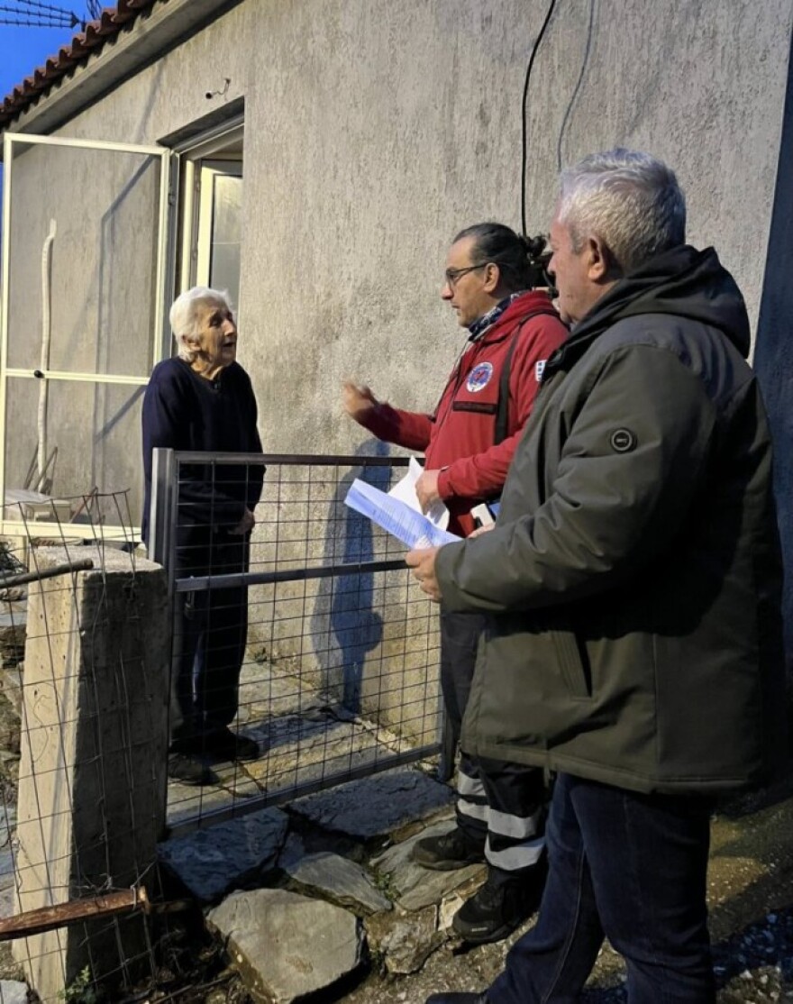 Επιχείρηση προληπτικής εκκένωσης σε περιοχές του Ταΰγετου λόγω κατολισθήσεων, φωτογραφίες