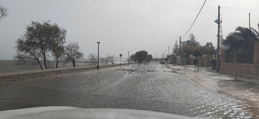 Κακοκαιρία: Ισχυρές βροχές και καταιγίδες σήμερα σε Λέσβο και Χίο - Νέα επιδείνωση του καιρού αύριο