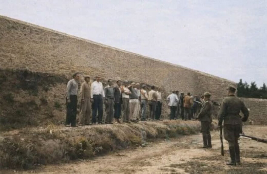 Η ιστορία πίσω από την εκτέλεση των 200 Ελλήνων από τους Γερμανούς στην Καισαριανή